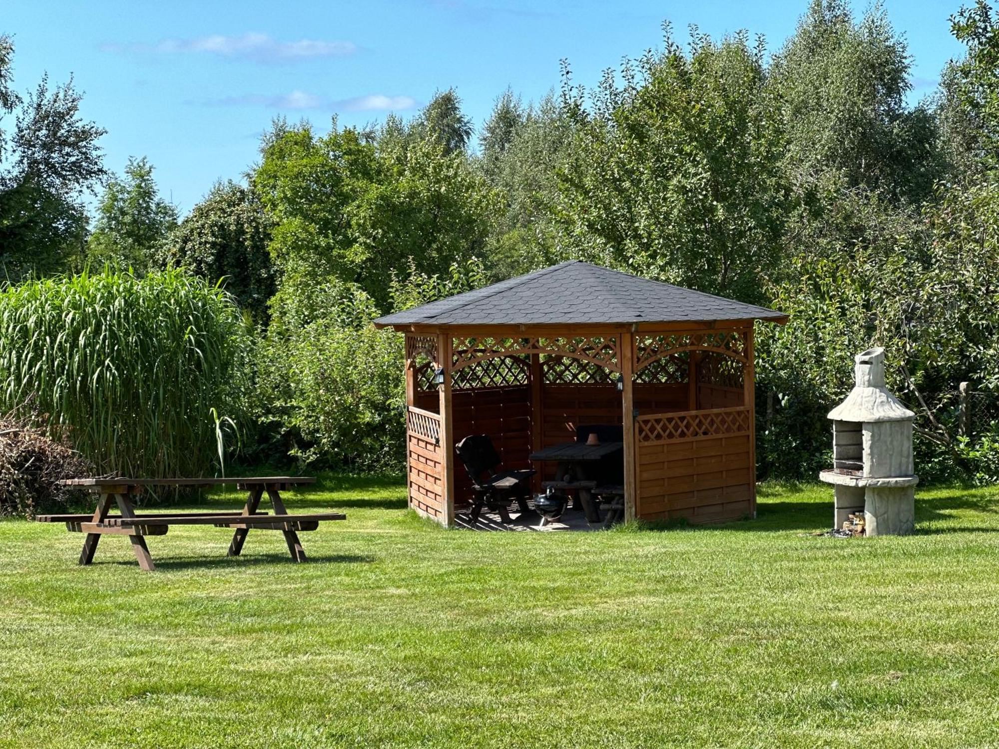 Na Poczatku - Apartamenty Ujście-Darłowskie Buitenkant foto