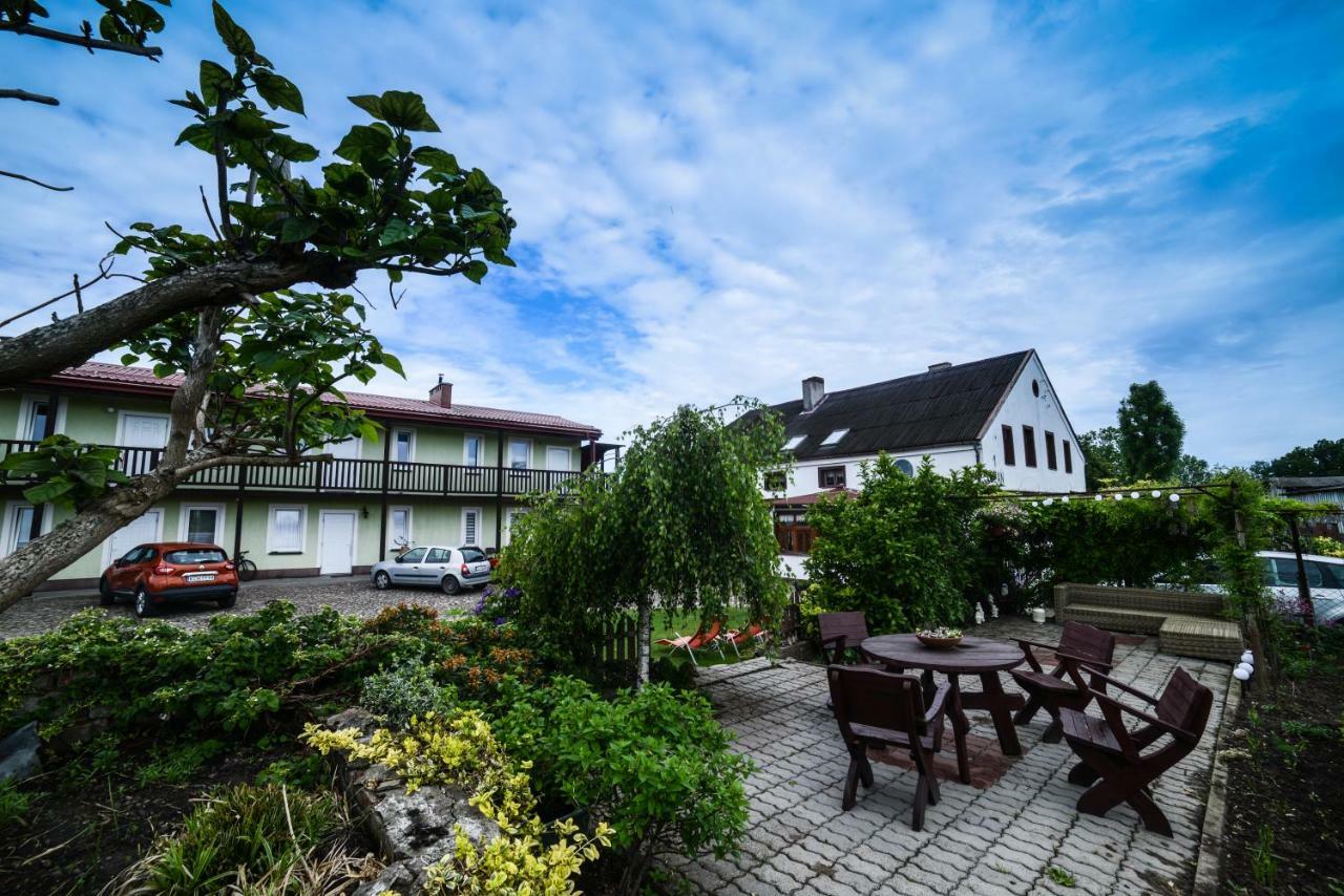 Na Poczatku - Apartamenty Ujście-Darłowskie Buitenkant foto
